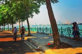 Cycle Around West Lake Hanoi Half Day